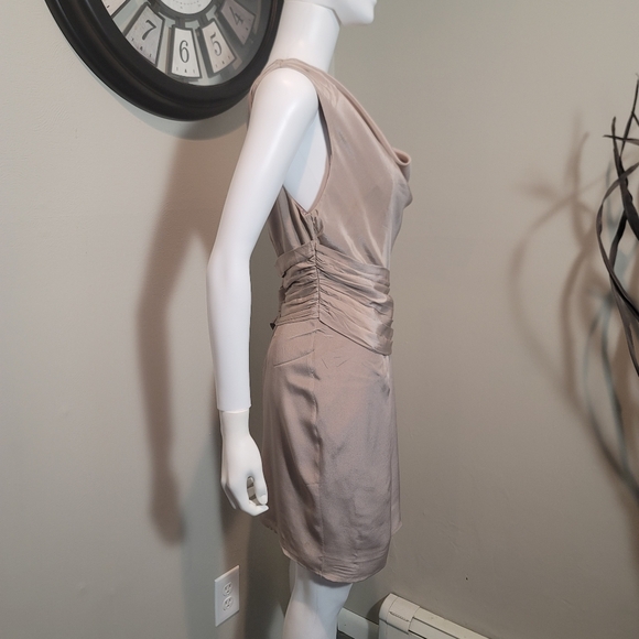 Bebe “Robbie” 100% Silk Cocktail Evening  Cowl Neck Dress Size Large - Picture 5 of 8